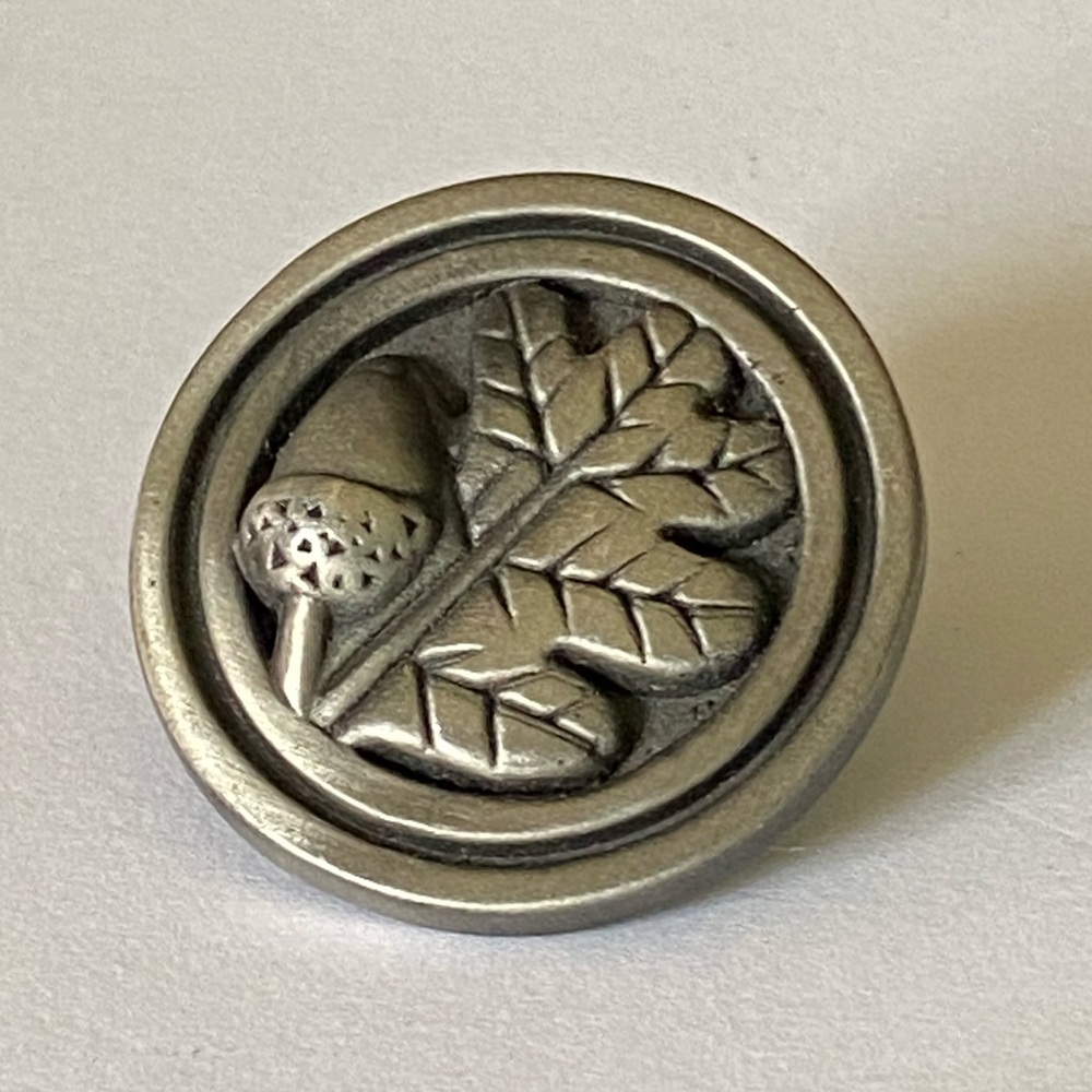 Vintage Betsy Fields Designs Oak Leaf and Acorn Autumn Lapel Pewter Pin